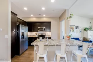 Photo #2: 6116989 Listing 