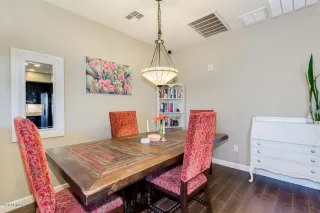 Photo #5: 6116989 Listing 