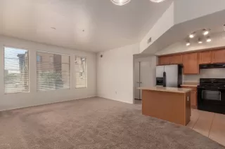 Photo #6: 6117014 Listing 