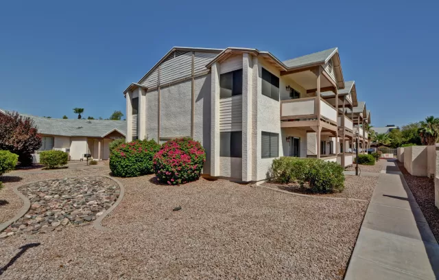 MLS: 6117088 Condo For Sale