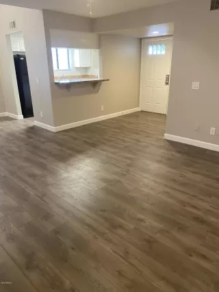 Photo #3: 6117319 Listing 