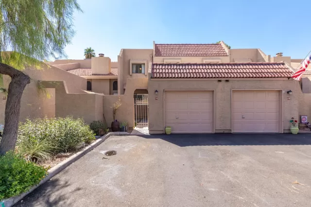 MLS: 6117371 Condo For Sale