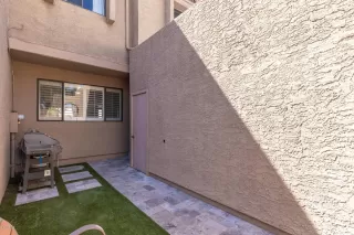 Photo #2: 6117371 Listing