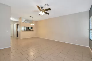 Photo #2: 6117446 Listing