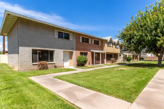 MLS: 6117506 Condo For Sale