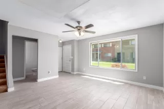 Photo #2: 6117506 Listing 