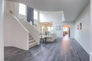 Photo #3: 6117910 Listing