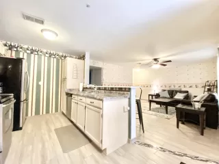 Photo #6: 6117970 Listing