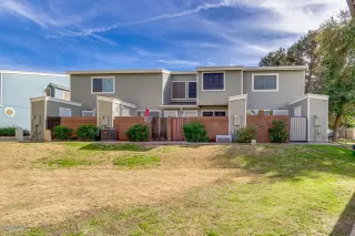 Photo #1: 6118158 Listing