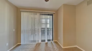 Photo #6: 6118656 Listing