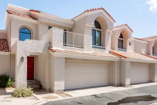 Photo #1: 6118736 Listing