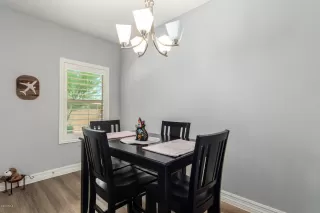 Photo #5: 6119040 Listing