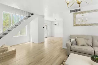 Photo #5: 6119278 Listing