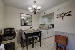 Photo #6: 6119424 Listing