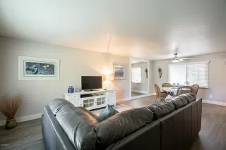 Photo #2: 6119512 Listing