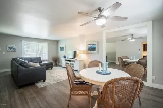 Photo #5: 6119512 Listing