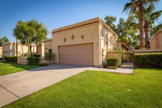 Photo #1: 6119994 Listing