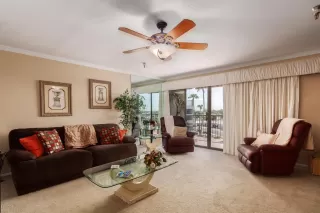 Photo #2: 6120053 Listing