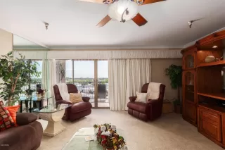 Photo #6: 6120053 Listing