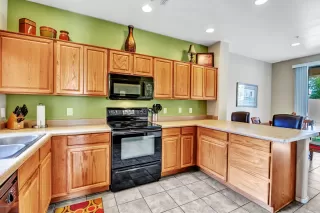 Photo #2: 6120148 Listing 