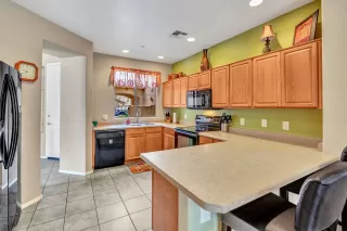 Photo #3: 6120148 Listing 