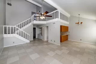 Photo #3: 6120288 Listing