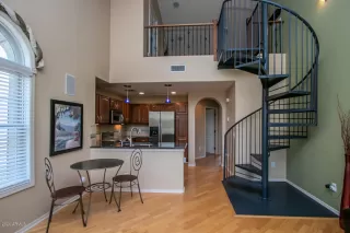 Photo #4: 6120367 Listing