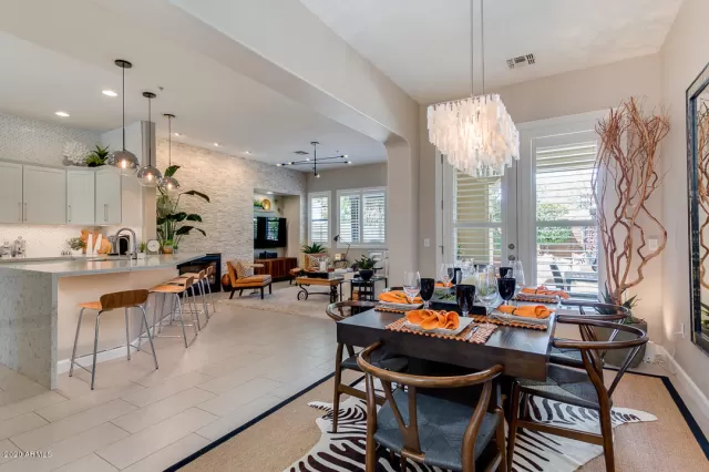 MLS: 6120385 Condo For Sale