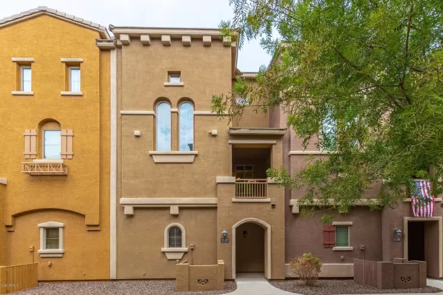 MLS: 6120773 Condo For Sale