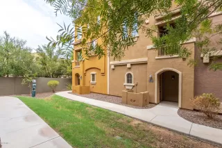 Photo #4: 6120773 Listing