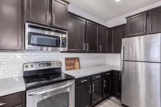 Photo #6: 6120808 Listing