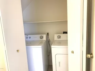 Photo #2: 6120887 Listing