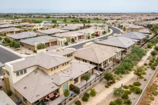 Photo #3: 6121295 Listing