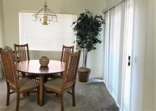 Photo #4: 6121296 Listing