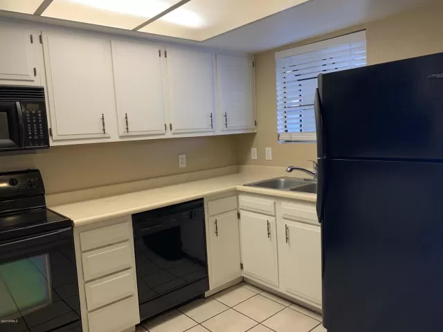 MLS: 6121297 Condo For Sale