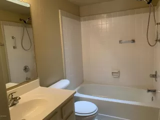 Photo #3: 6121297 Listing 