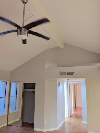 Photo #4: 6121312 Listing