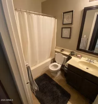 Photo #5: 6121362 Listing