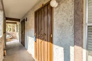 Photo #2: 6121373 Listing