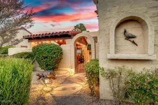Photo #2: 6121501 Listing 