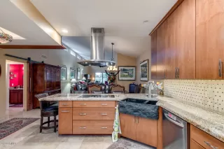 Photo #6: 6121501 Listing 