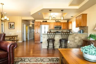 Photo #3: 6121510 Listing