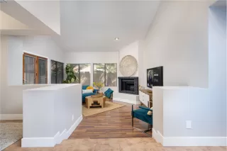 Photo #6: 6121518 Listing 