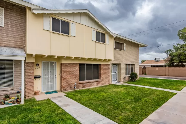 MLS: 6121650 Condo For Sale