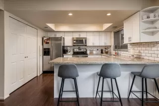 Photo #1: 6121650 Listing