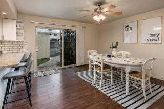 Photo #6: 6121650 Listing