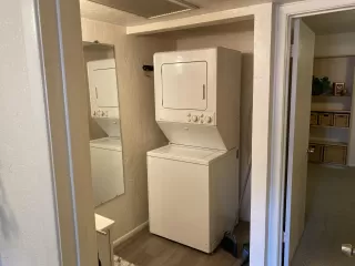 Photo #5: 6121710 Listing