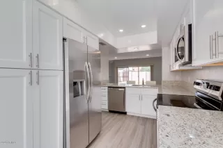 Photo #6: 6121784 Listing