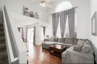 Photo #4: 6121918 Listing 