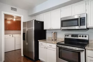 Photo #6: 6121918 Listing 